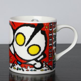 Hrnek Ultraman od japonské značky Bandai z roku 1993 Stylový šálek s ouškem zdobený legendárním japonským hrdinou...